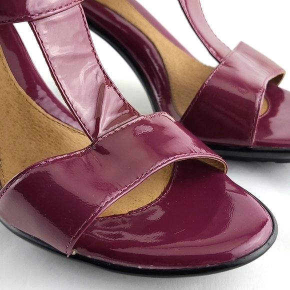 Sofft Patent Leather Purple T Strap Open Toe Adjustable Strap & Buckle Size 6.5M - Picture 4 of 15